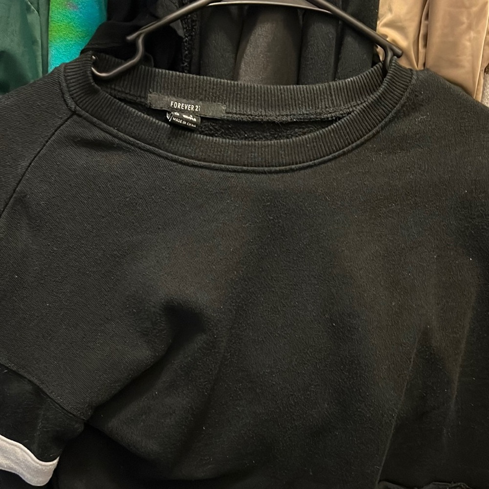 Forever 21  shirt size small